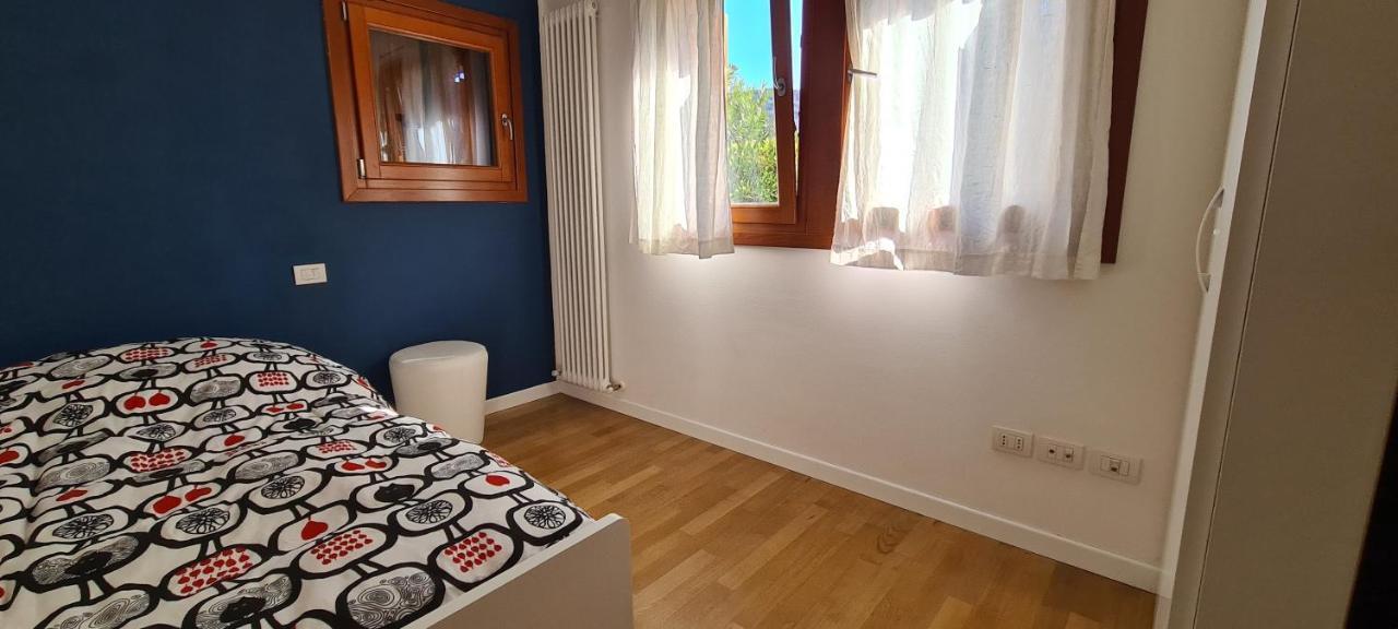 Garda Lake Aloha Apartments Торболе Экстерьер фото