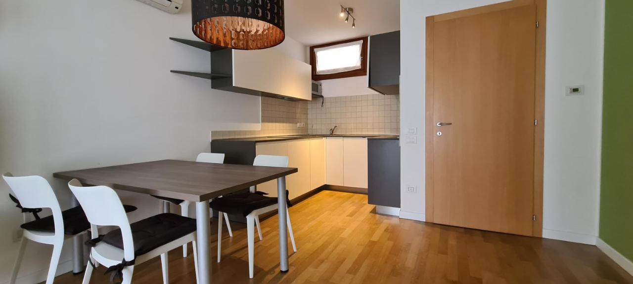 Garda Lake Aloha Apartments Торболе Экстерьер фото